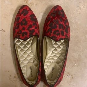 Red leopard birdies